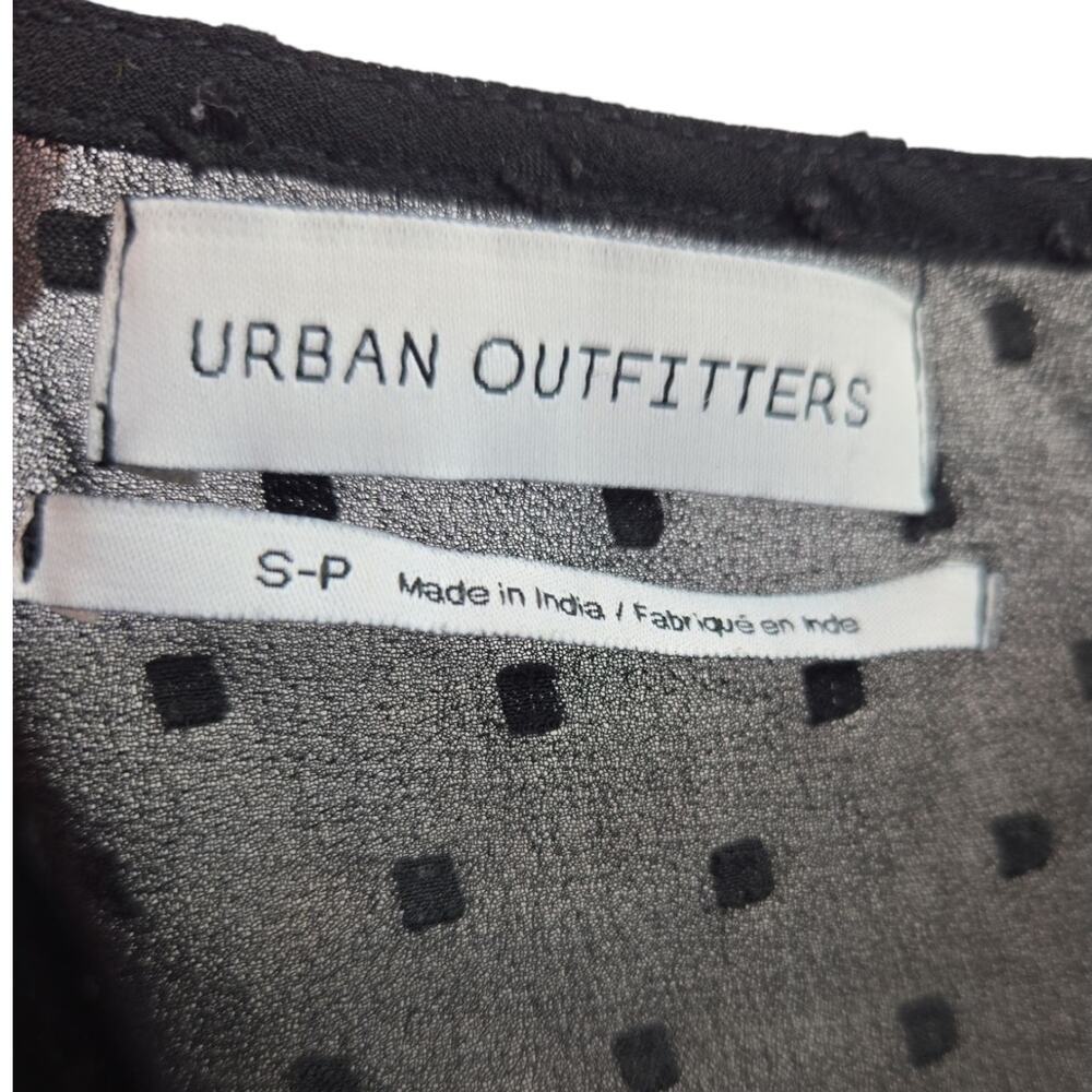 Urban Outfitters | Black, Textured, Peasant Blouse | Size Small - Picture 2 of 5